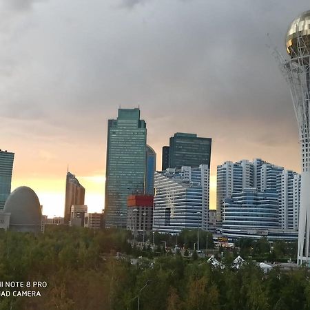 Апартаменты В Центре Левого Берега Nur-Sultan (Astana) Exterior photo